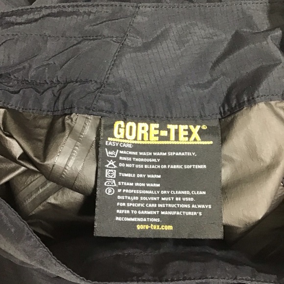 Mountain Hardware Gore Tex Paclite Nylon Pants Women’s Size 4 Black - Picture 9 of 14